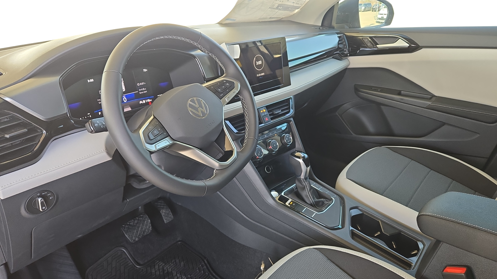 2026 Volkswagen Taos