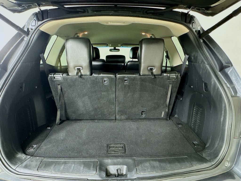 Used Car 2013 Nissan Pathfinder  Sl For Sale Under $10,000 In Austin, Texas