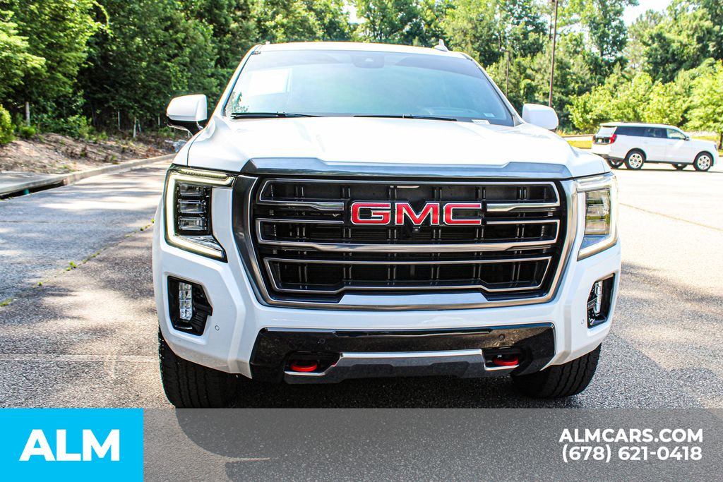 Used 2024 White GMC AT4 image 10