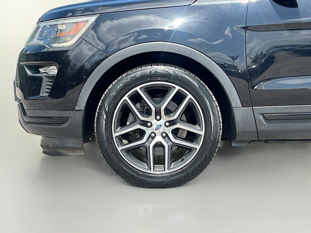 2019 Ford Explorer Sport Black at Autostrade