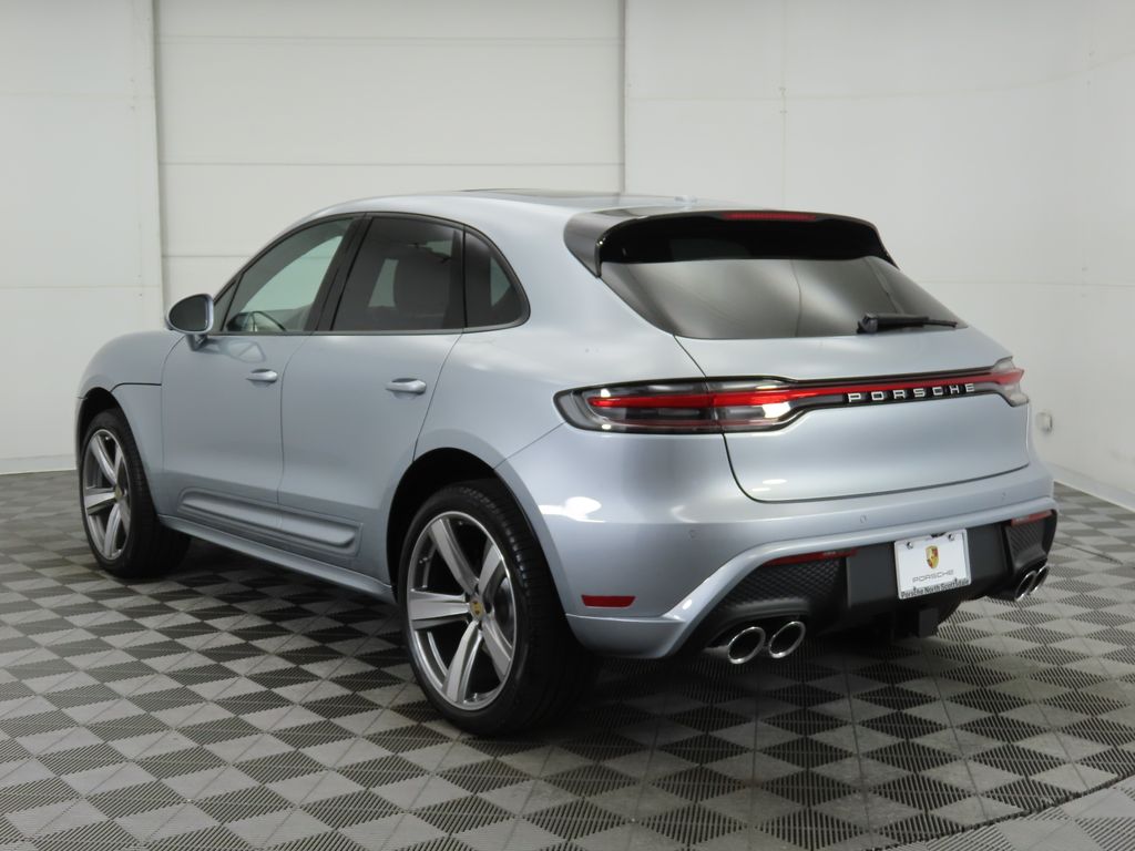 2025 Porsche Macan  7