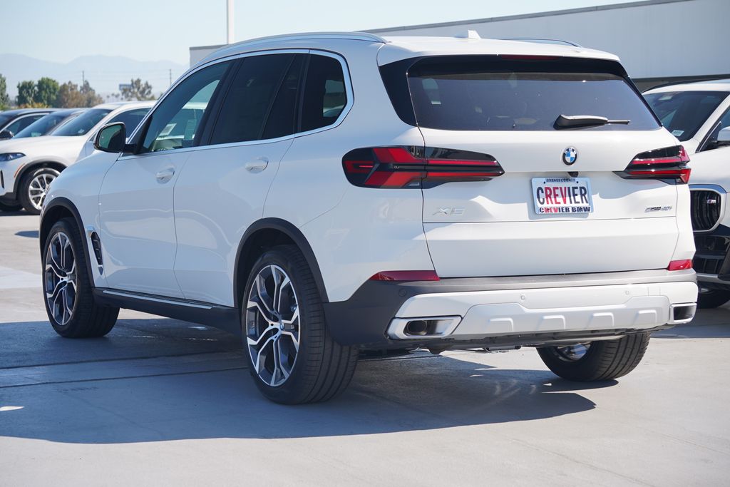 2025 BMW X5 sDrive40i 7