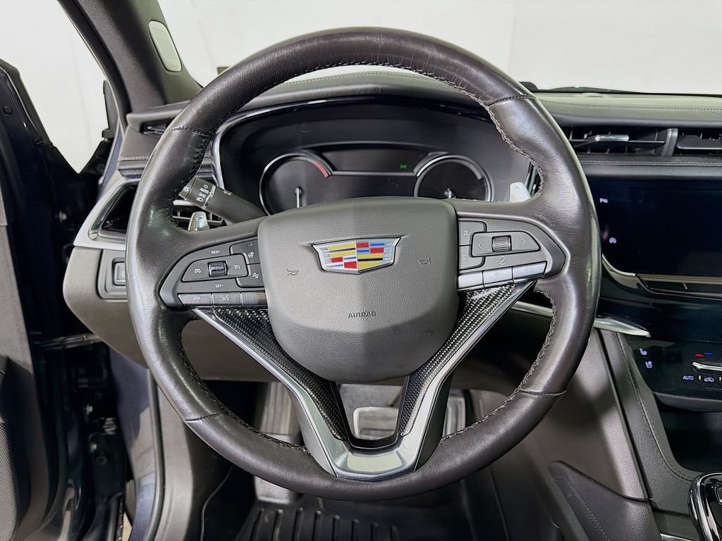 Used 2023 Cadillac XT6 SUV
