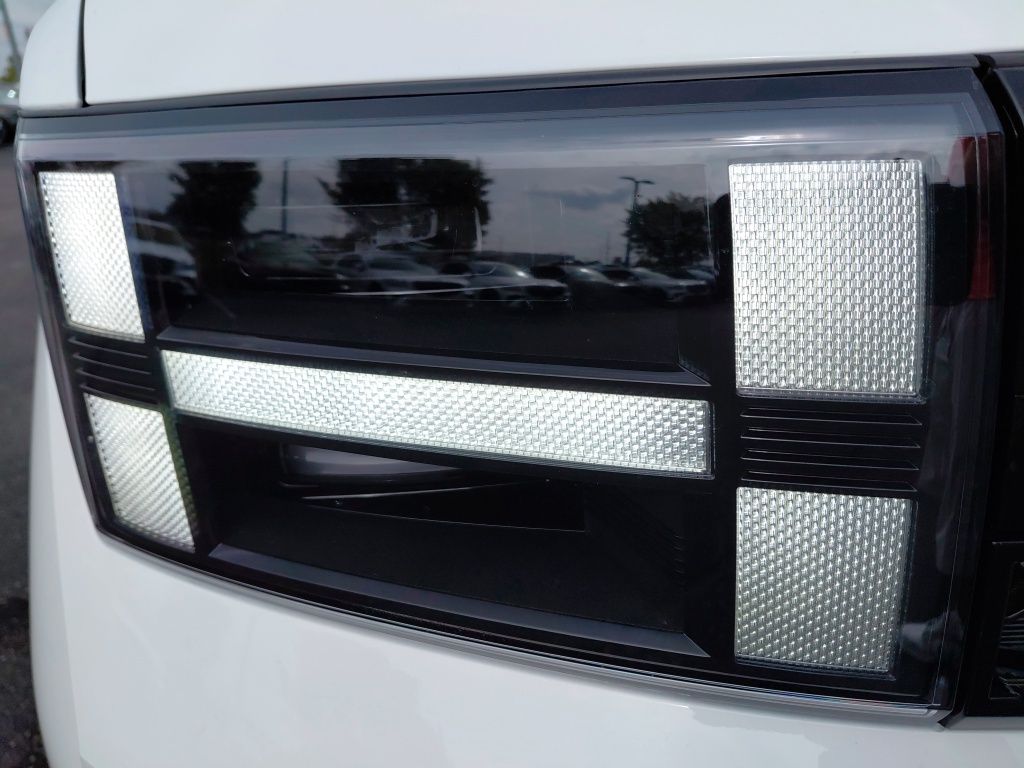 Thumbnail: 2026 Hyundai Santa Fe - 12