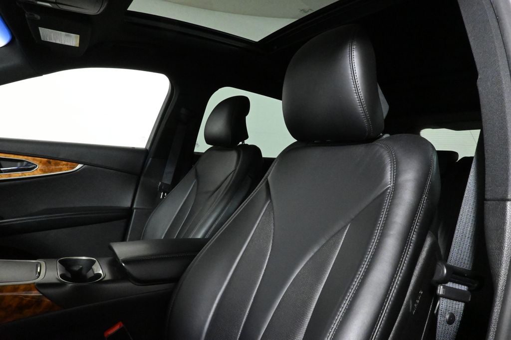 Thumbnail: 2016 Lincoln MKX - 4
