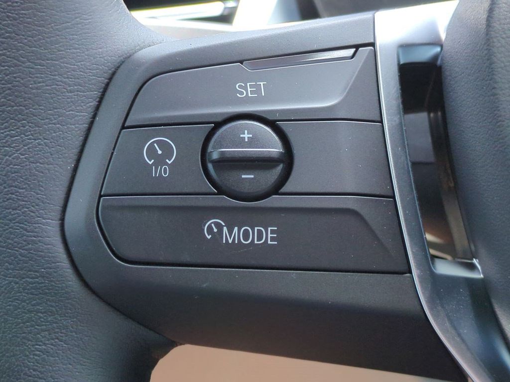 New 2026 White BMW xDrive28i image 26