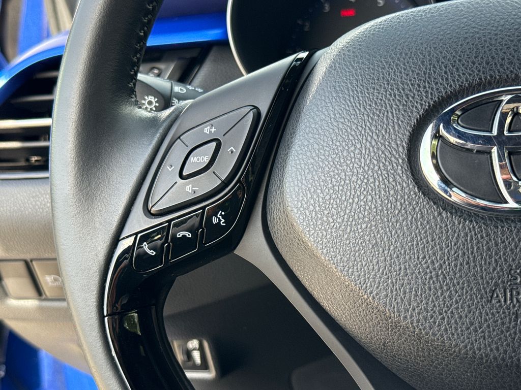 Used 2020 Blue Toyota XLE image 15