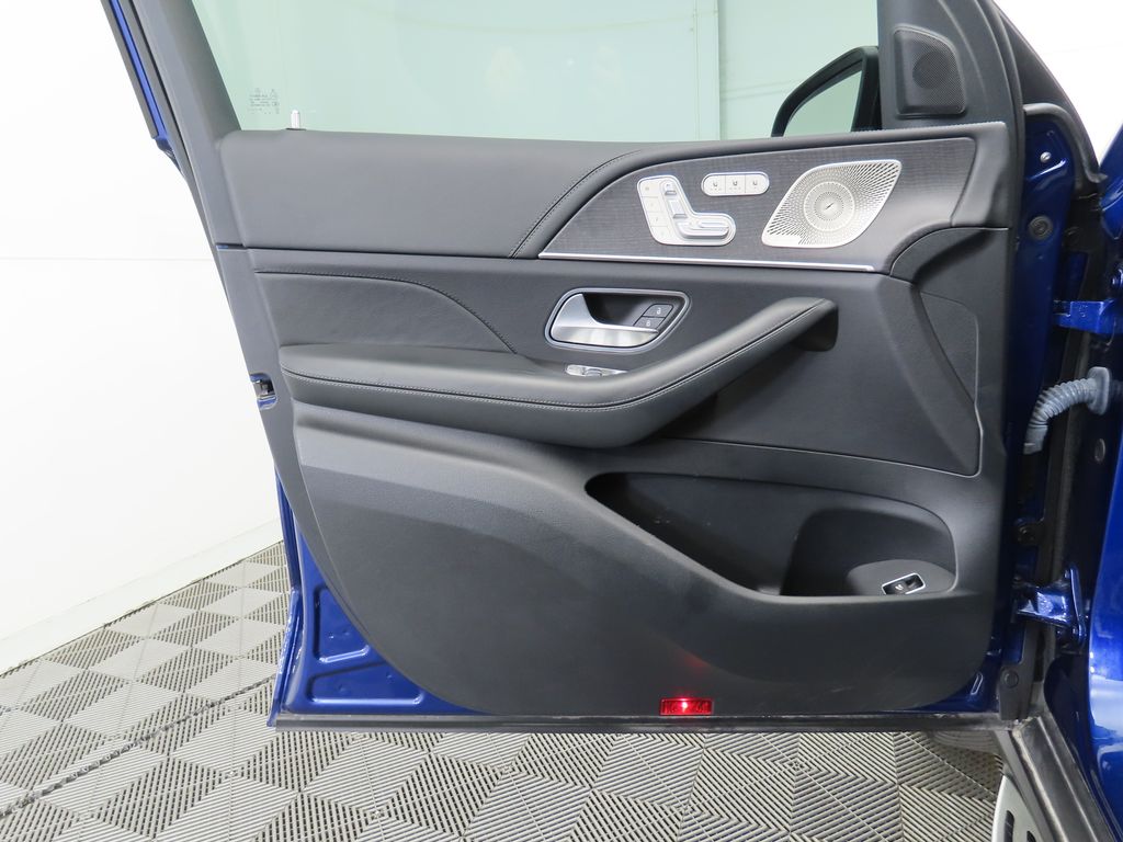 Thumbnail: 2021 Mercedes-Benz GLE - 23