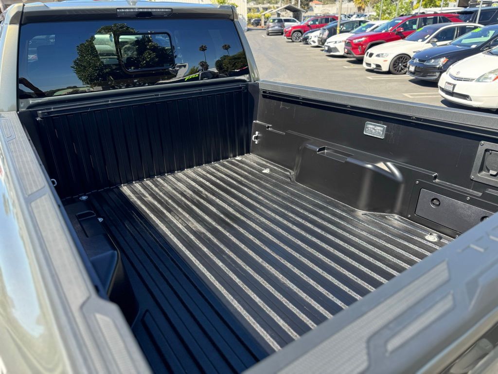 2025 Toyota Tacoma TRD Sport Double Cab photo 10