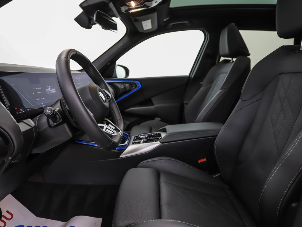 Thumbnail: 2025 BMW X3 - 11