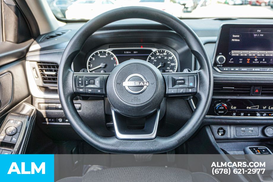 Used 2024 Silver Nissan SV image 27