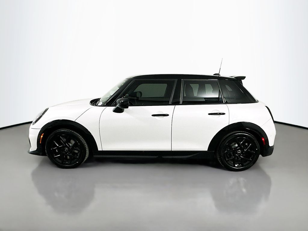 Thumbnail: 2026 MINI Cooper - 8