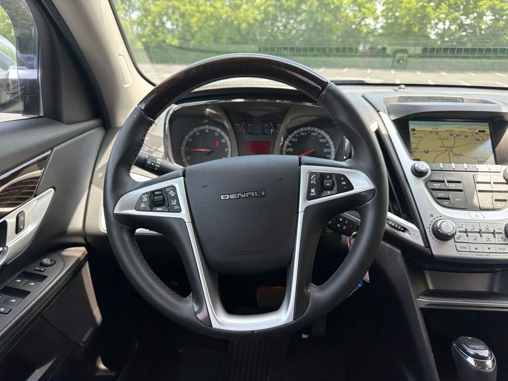 Thumbnail: 2017 GMC Terrain - 12