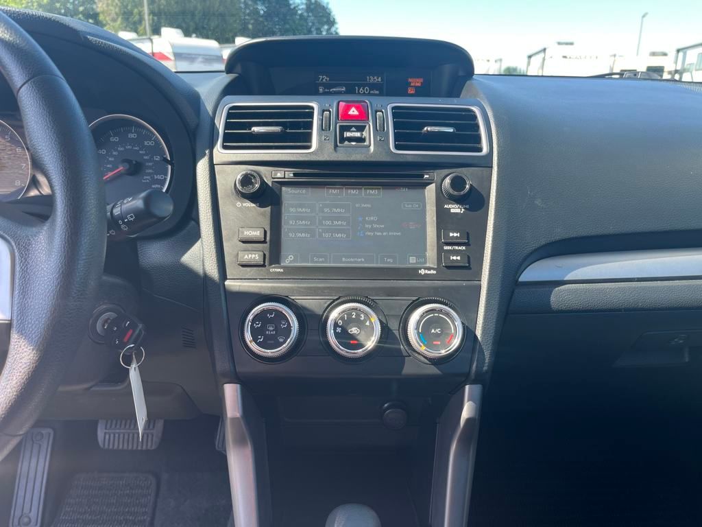 2018 Ice Silver Metallic Subaru Forester 2.5i AWD SUV