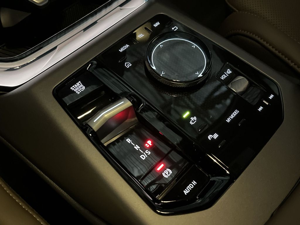 Thumbnail: 2026 BMW X3 - 20