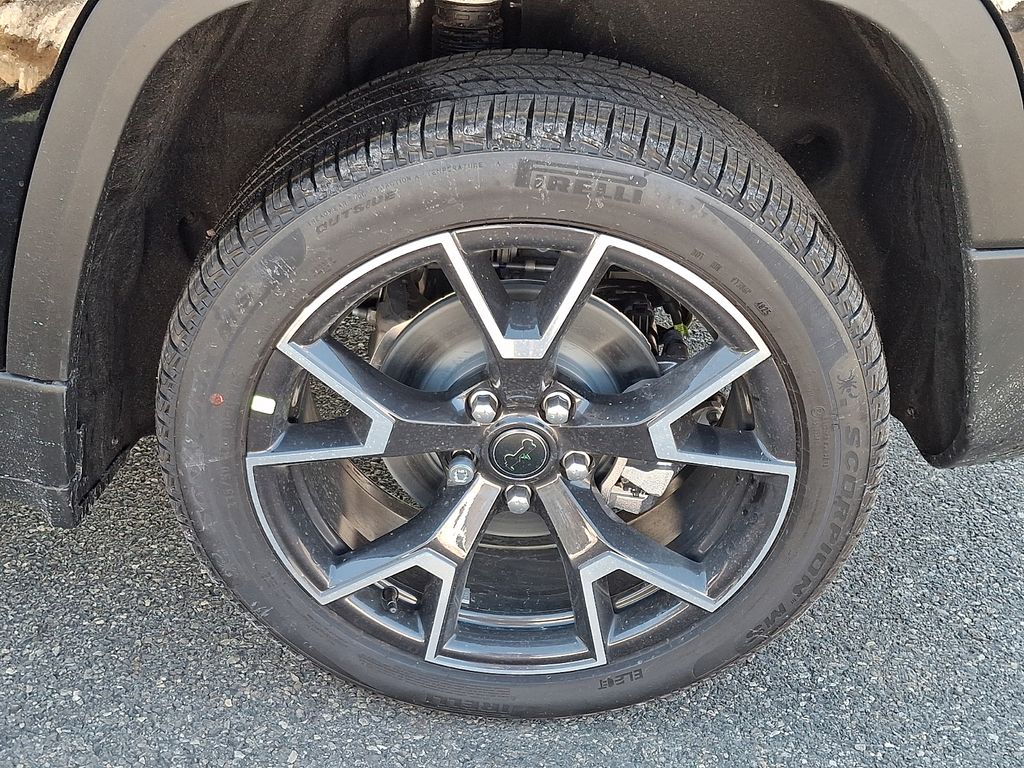 New 2026 Jeep Cherokee SUV