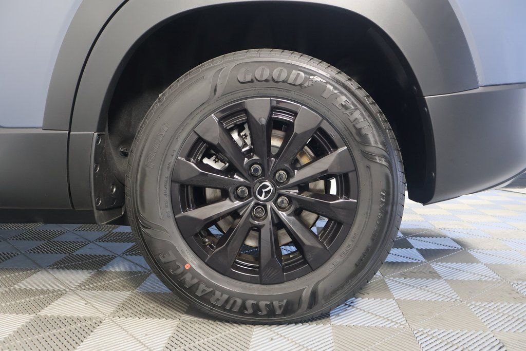 2025 Mazda CX-50  10