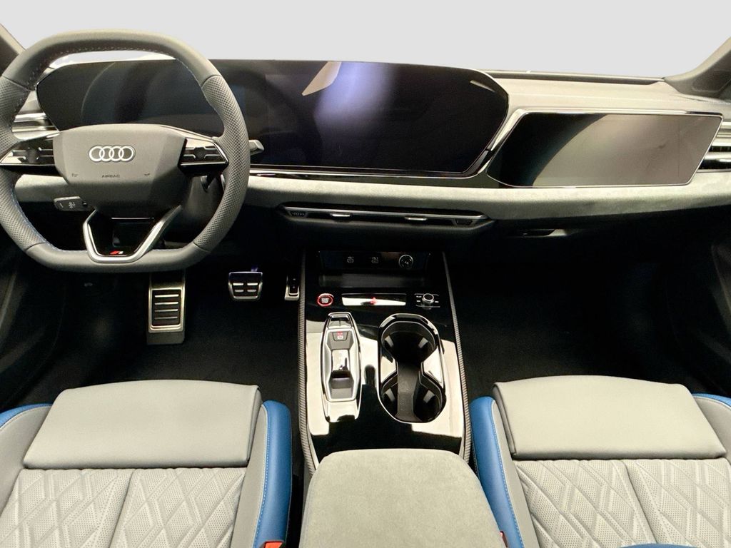 Thumbnail: 2025 Audi S5 - 13