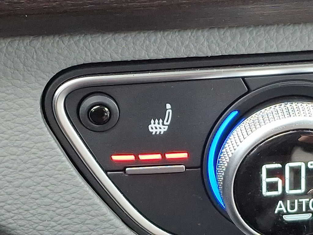 Thumbnail: 2022 Audi Q5 - 26