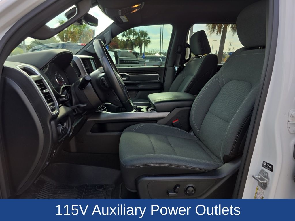 2022 Ram 1500 Big Horn Crew Cab 4x2 5'7" Box