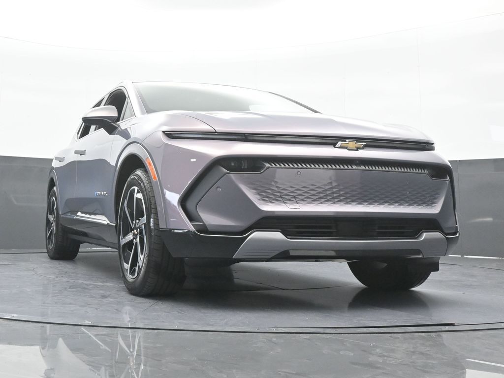 Used 2024 Galaxy Gray Metallic Chevrolet LT image 65