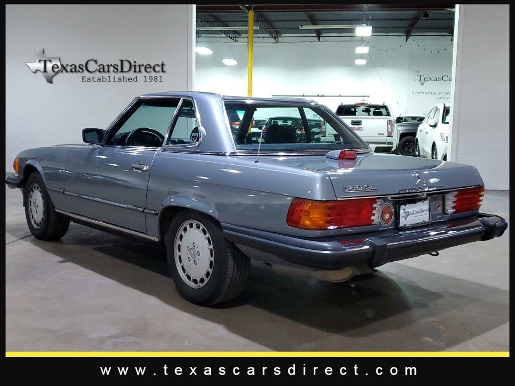 1987 Mercedes-Benz 500-Class 560 SL 12