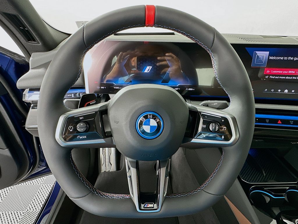Thumbnail: 2026 BMW i5 - 10
