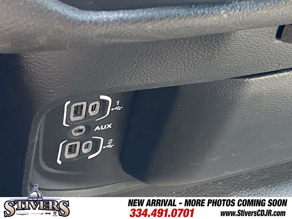 2022 Bright White Clearcoat Ram 1500 Tradesman RWD Truck