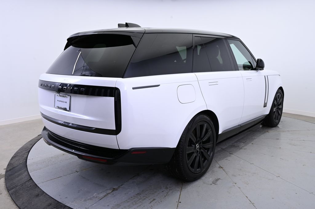 2025 Land Rover Range Rover Autobiography 7