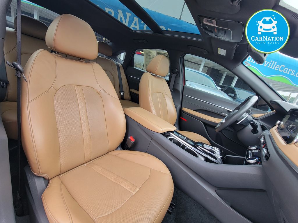 2021 Hyundai Sonata Limited - Photo 12