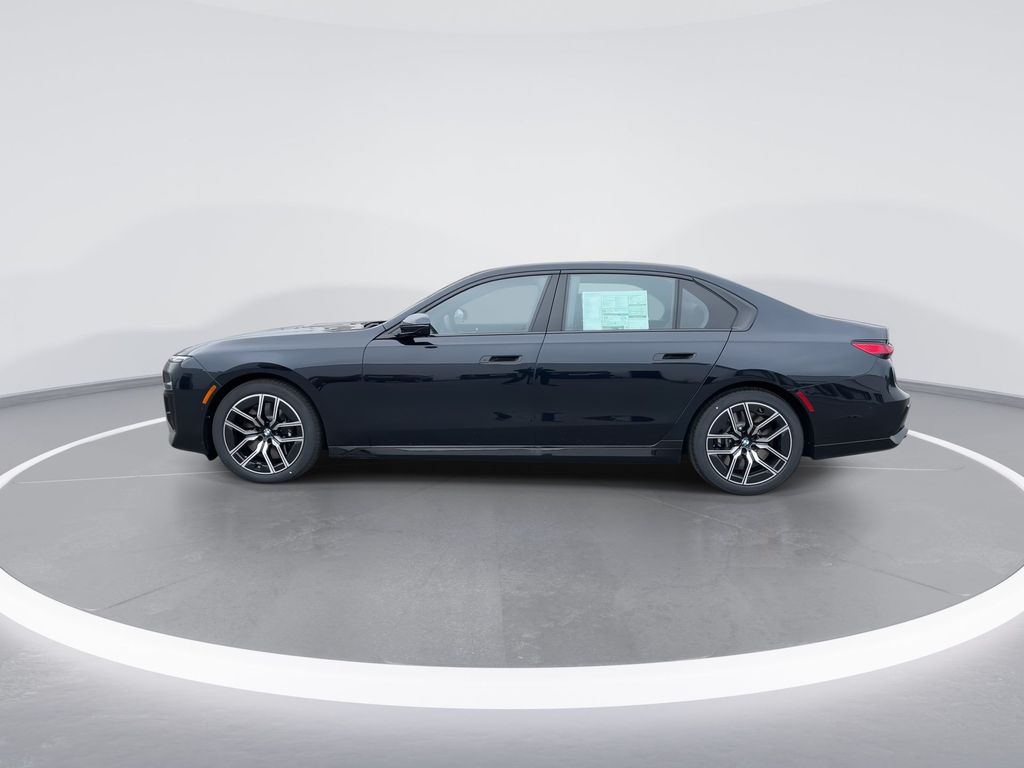 Thumbnail: 2025 BMW 7 Series - 5