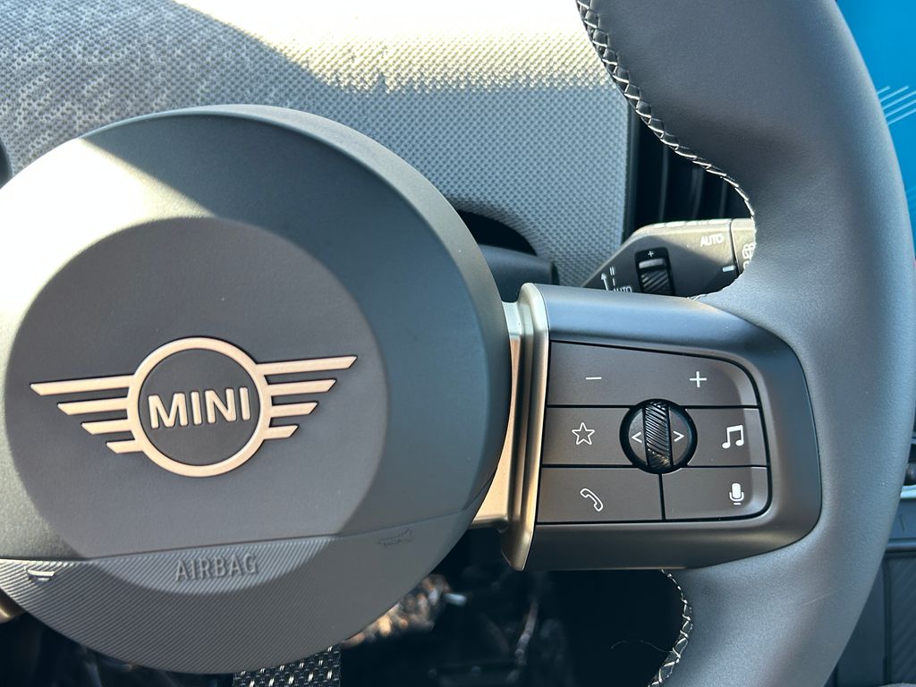 Thumbnail: 2025 MINI Cooper - 20