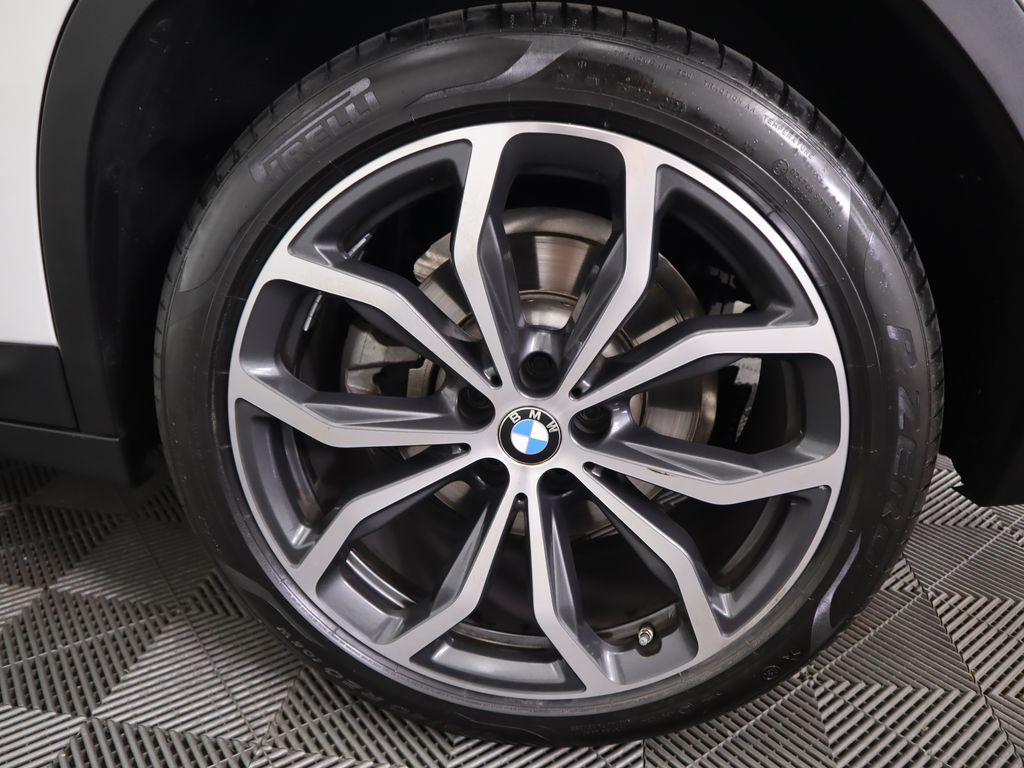 2022 BMW X4 xDrive30i 32