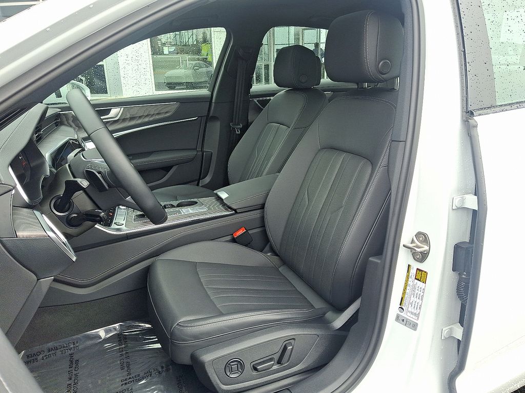 Thumbnail: 2025 Audi A6 - 13