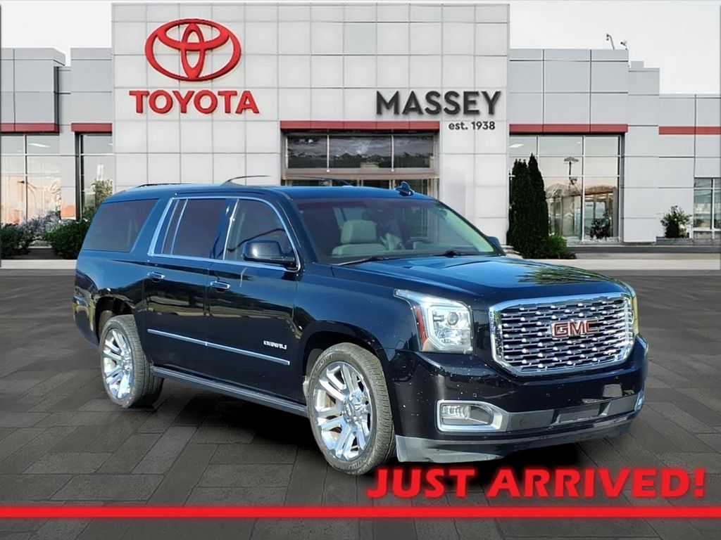 Onyx Black 2019 GMC Yukon XL SUV / Crossover Four-Wheel Drive 