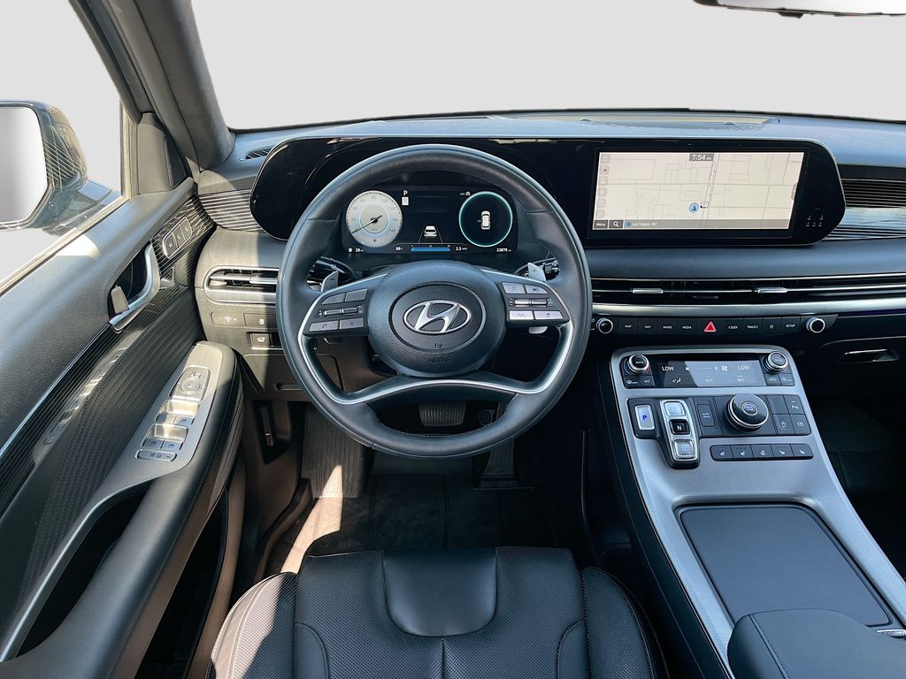 Used 2024 Black Hyundai Calligraphy image 24