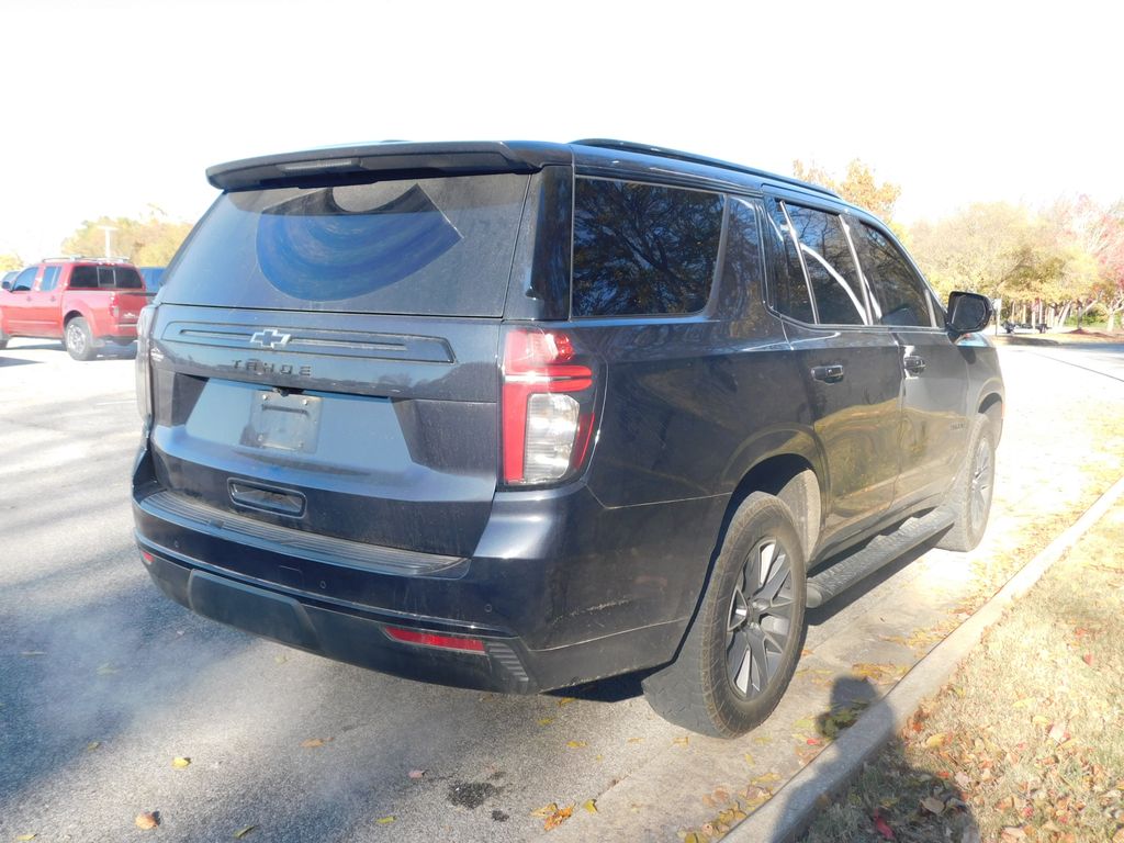 Thumbnail: 2023 Chevrolet Tahoe - 4