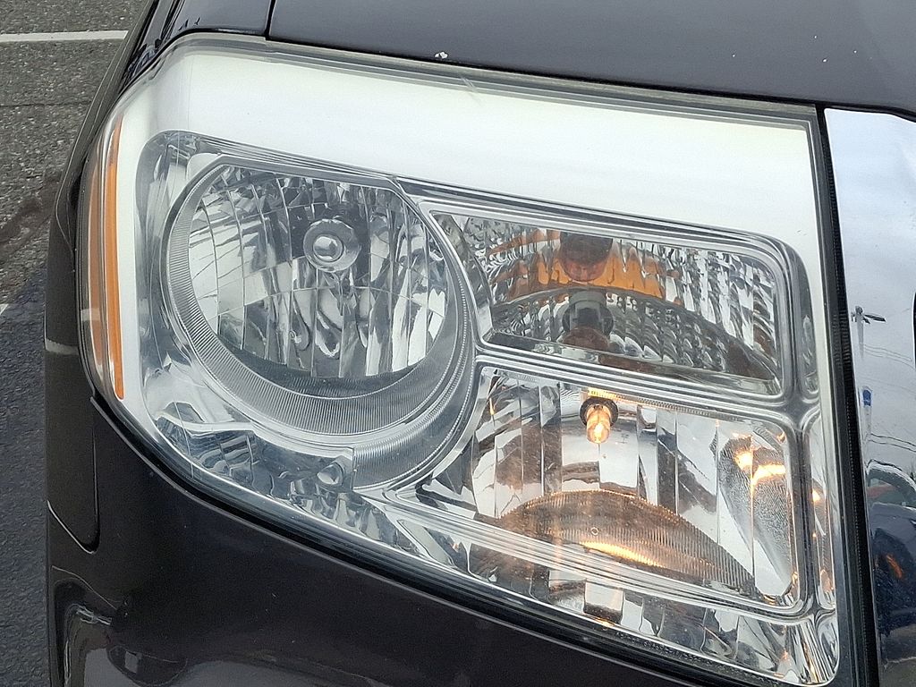 Thumbnail: 2013 Honda Pilot - 9