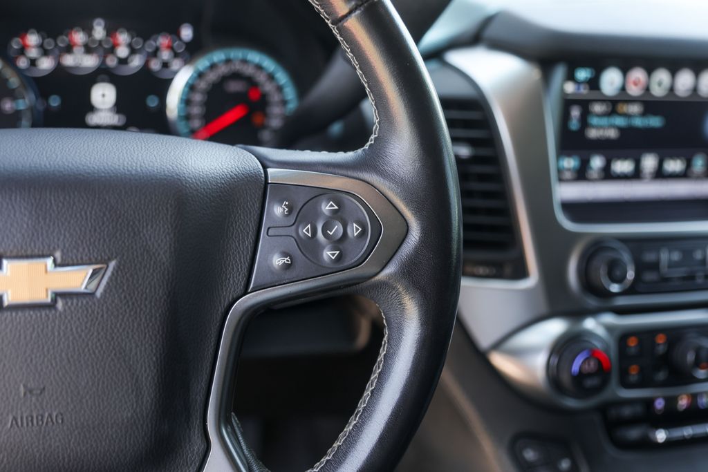 Used 2019 Gray Chevrolet Premier image 16