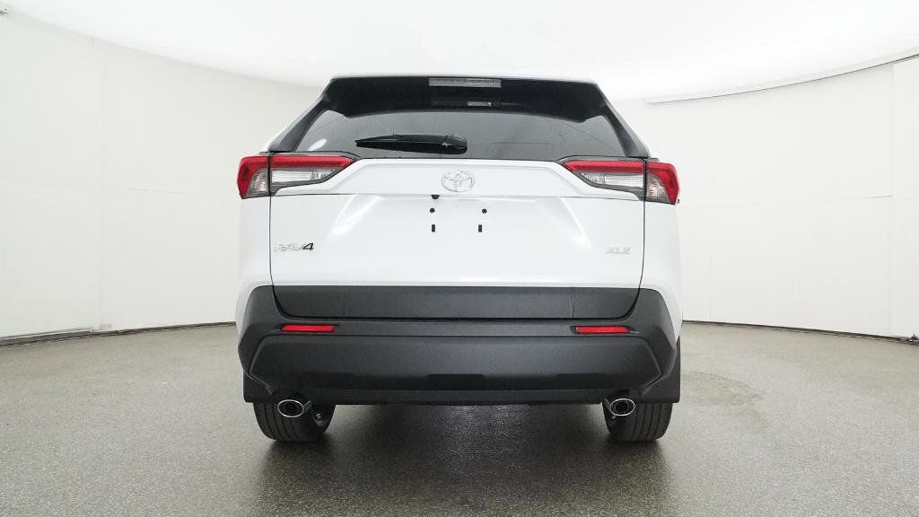 Thumbnail: 2025 Toyota RAV4 - 6