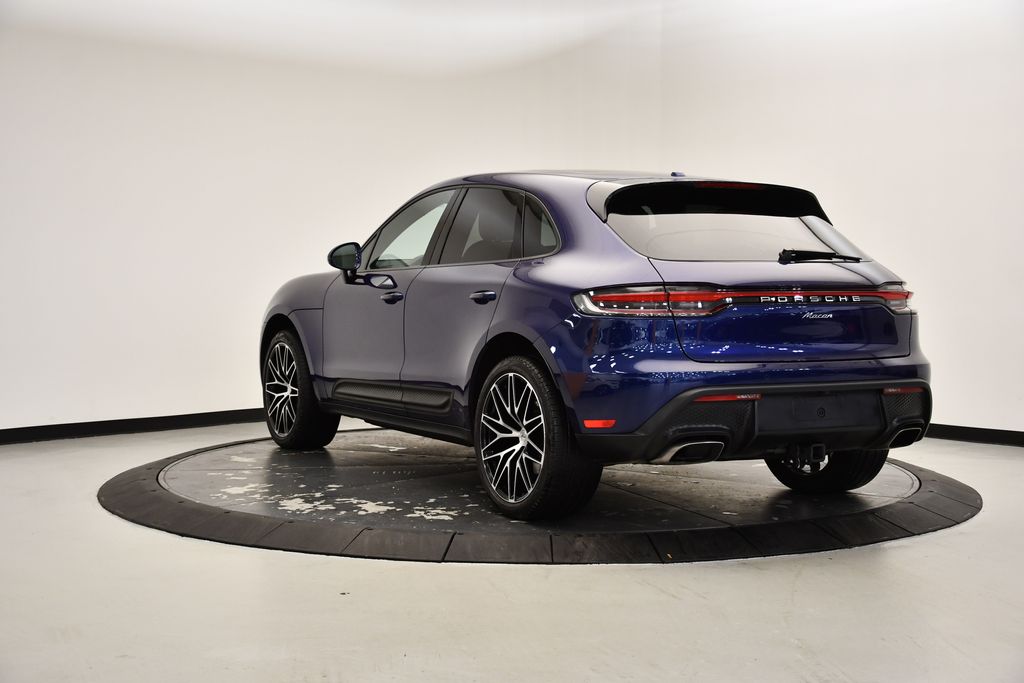 2022 Porsche Macan  3