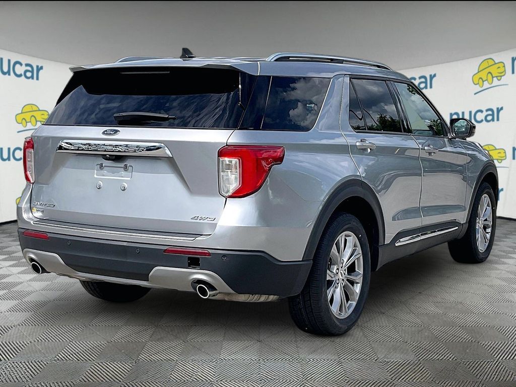 2023 Ford Explorer — photo 6