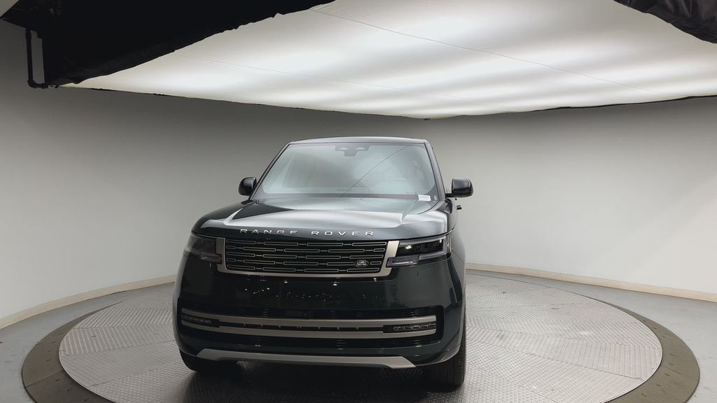 Thumbnail: 2026 Land Rover Range Rover - 7