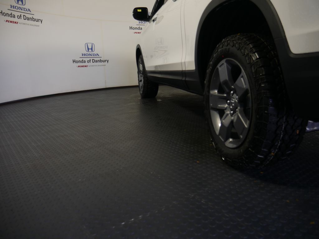 Thumbnail: 2026 Honda Ridgeline - 11