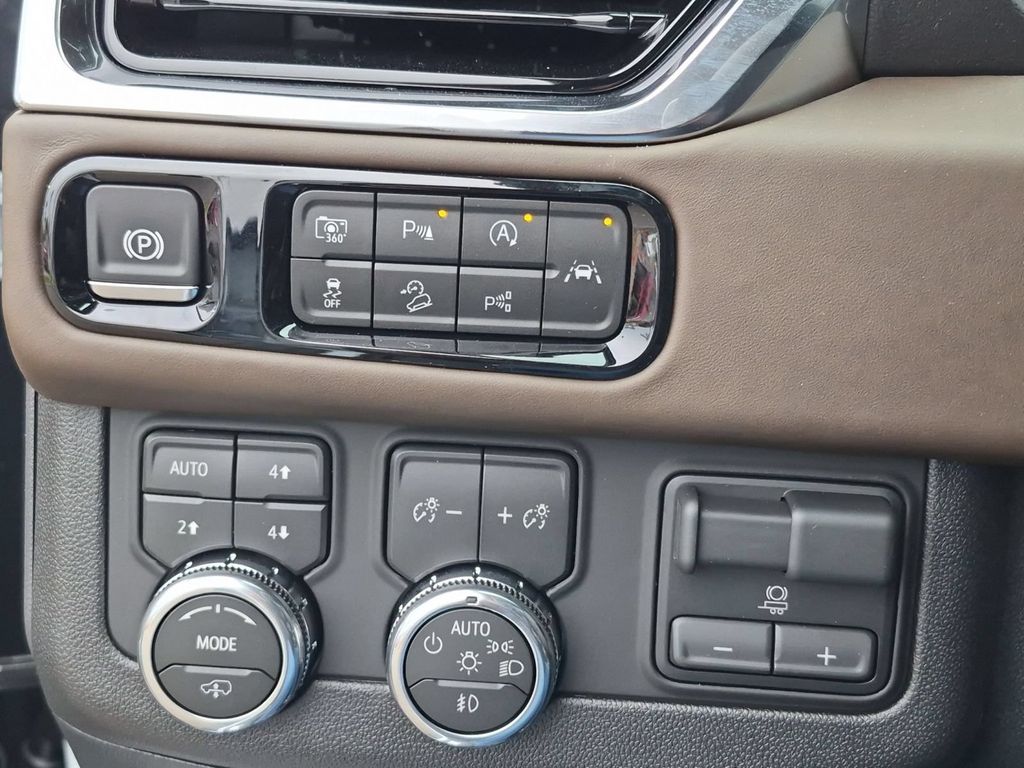 New 2026 White GMC Denali Ultimate image 17