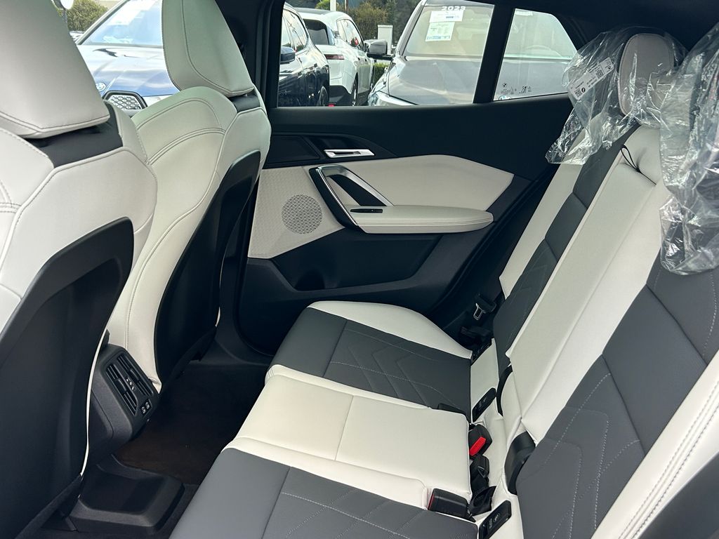 Thumbnail: 2026 BMW X2 - 30