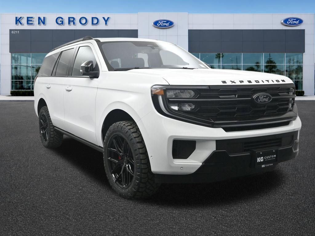 Oxford White 2025 Ford Expedition Platinum 4WD SUV / Crossover Four-Wheel Drive Automatic
