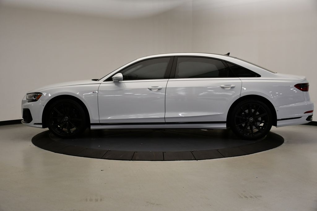 Thumbnail: 2024 Audi A8 - 2