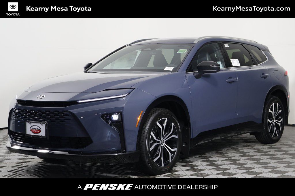 Thumbnail: 2025 Toyota Crown Signia - 1