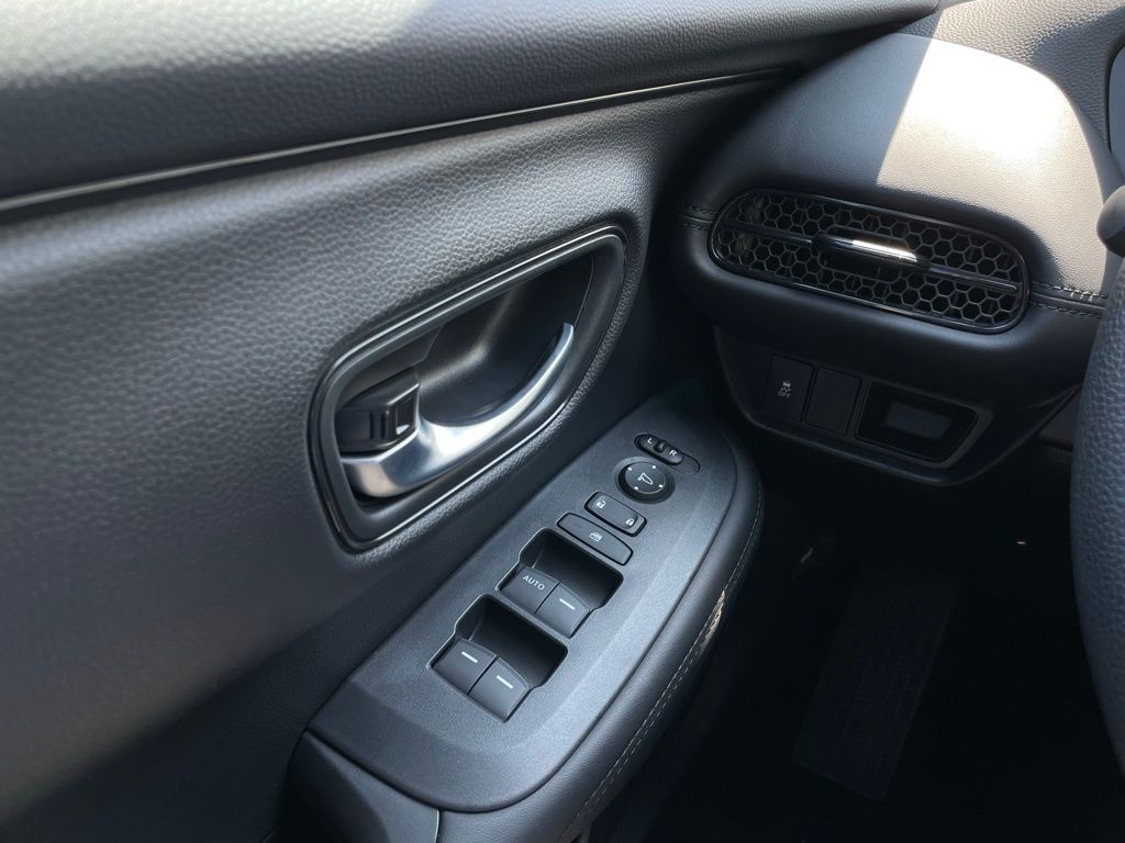 Thumbnail: 2026 Honda HR-V - 23